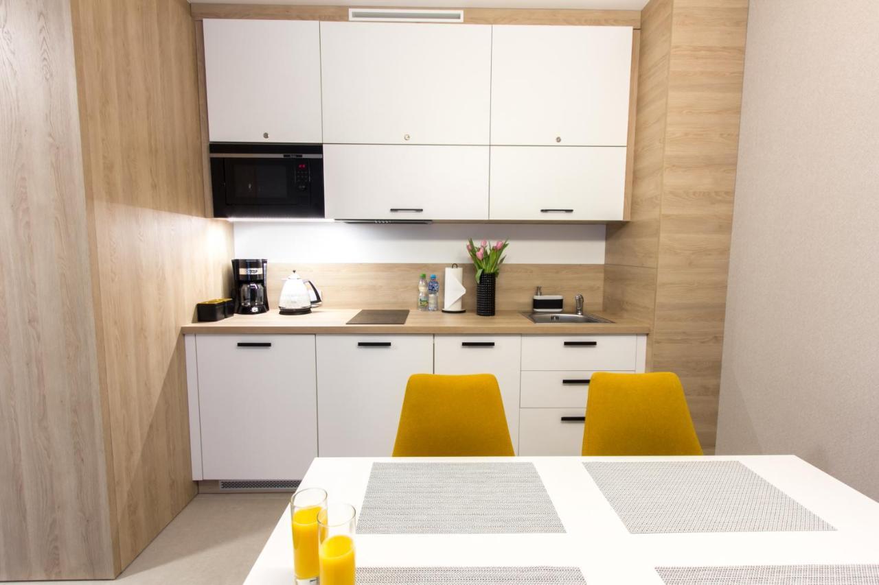 Bel Mare Apartament 128 Z Ogrodkiem ミエンジズドロイェ エクステリア 写真